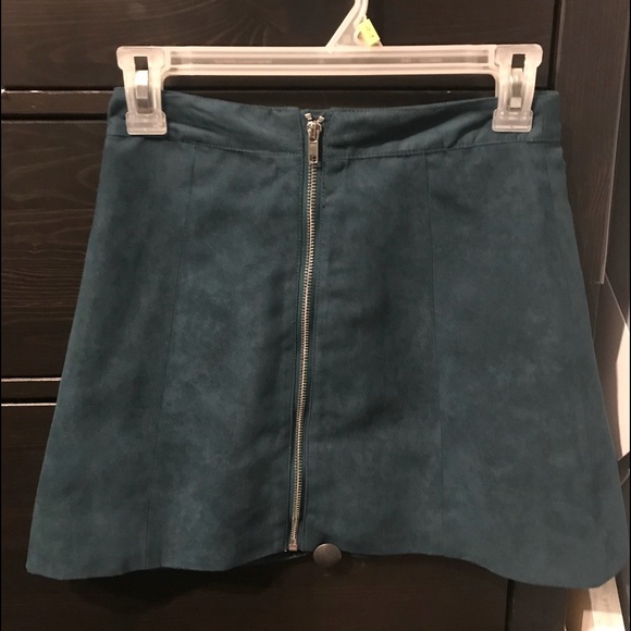 A-line faux suede teal skirt from H&M - Picture 3 of 5